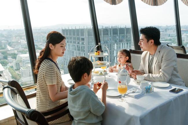Trước khi con tròn 6 tuổi, cha mẹ nhất định đặt ra 4 quy tắc này - Ảnh 2. Trước khi con tròn 6 tuổi, cha mẹ nhất định đặt ra 4 quy tắc này - Ảnh 2.