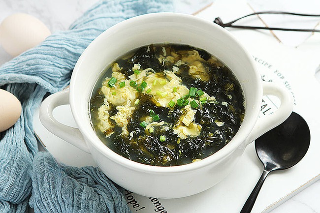 Canh giải nhiệt mùa hè: Gợi ý 5 công thức cực kỳ dễ nấu - Ảnh 4. Canh giải nhiệt mùa hè: Gợi ý 5 công thức cực kỳ dễ nấu - Ảnh 4.