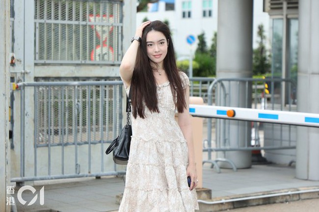 Bản sao Phạm Băng Băng và IU nổi bật tại buổi sơ khảo Hoa hậu Hong Kong - Ảnh 4.