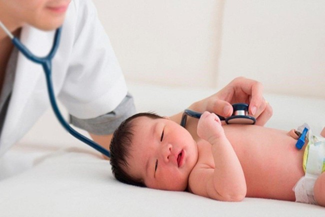Sai lầm thường gặp khi chăm s&oacute;c trẻ vi&ecirc;m phổi tại nh&agrave; - Ảnh 1.