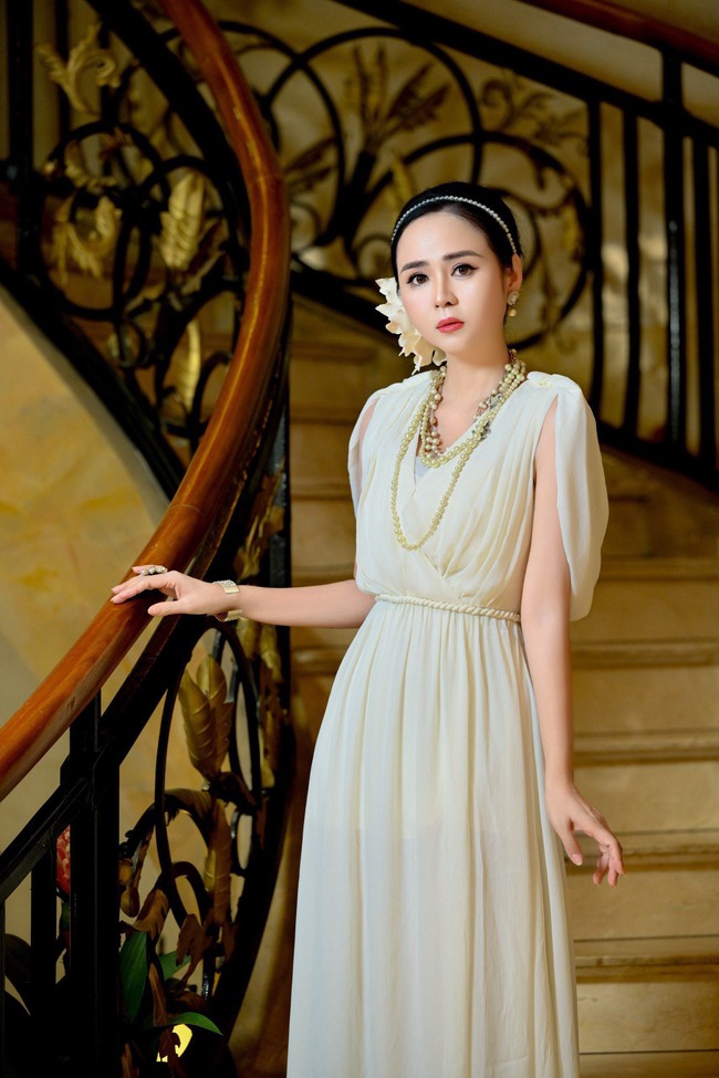 Quý cô Bùi Thanh Hương: “Hãy để thời trang tôn vinh vẻ đẹp và giá trị của bạn” - Ảnh 1.