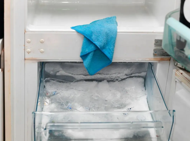Sử dụng tủ lạnh theo cách này khác nào đang &quot;nuôi&quot; vi khuẩn, rất nhiều gia đình đang làm sai - Ảnh 3.