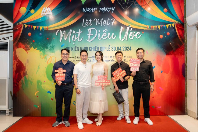 L&yacute; Hải quậy hết m&igrave;nh c&ugrave;ng d&agrave;n sao "Lật mặt 7" - Ảnh 4.