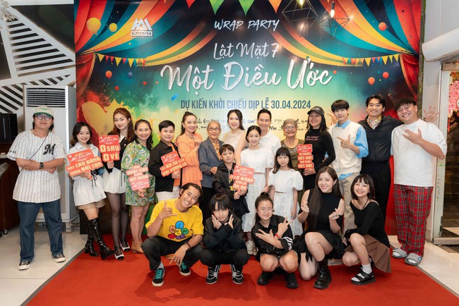 L&yacute; Hải quậy hết m&igrave;nh c&ugrave;ng d&agrave;n sao "Lật mặt 7" - Ảnh 7.
