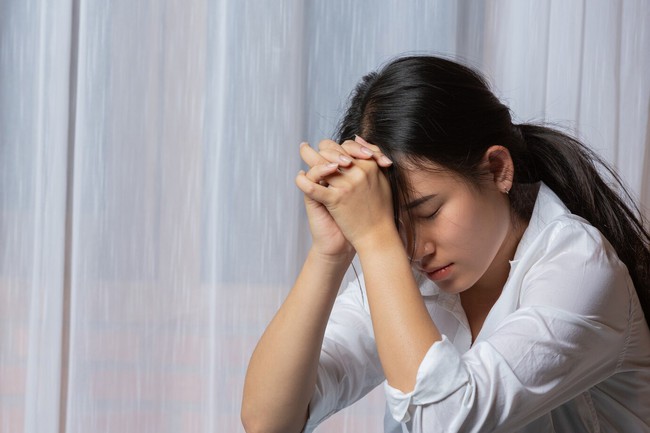 Đ&atilde; nhiều lần chồng t&ocirc;i chỉ d&ugrave;ng lời n&oacute;i cũng khiến cả nh&agrave; vợ tổn thương - Ảnh 1.
