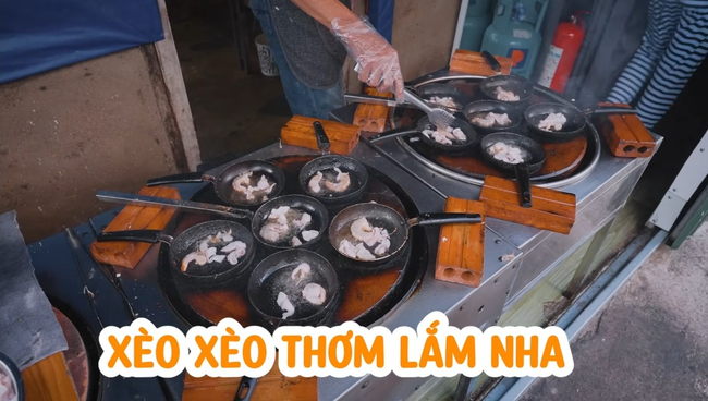 Đi Đà Lạt như cách của &quot;phú bà quận 2&quot;: Ở khách sạn 100 tuổi, đậm chất Hoàng gia ngay giữa trung tâm, la cà quán xá bình dân - Ảnh 11.