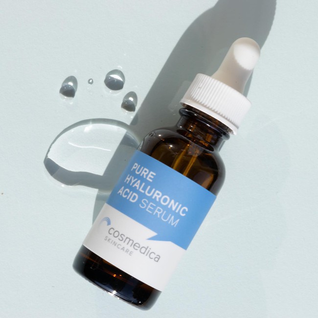 Giữ cho làn da luôn căng mọng suốt cả ngày với 5 loại serum chứa hyaluronic acid sử dụng vào buổi sáng.