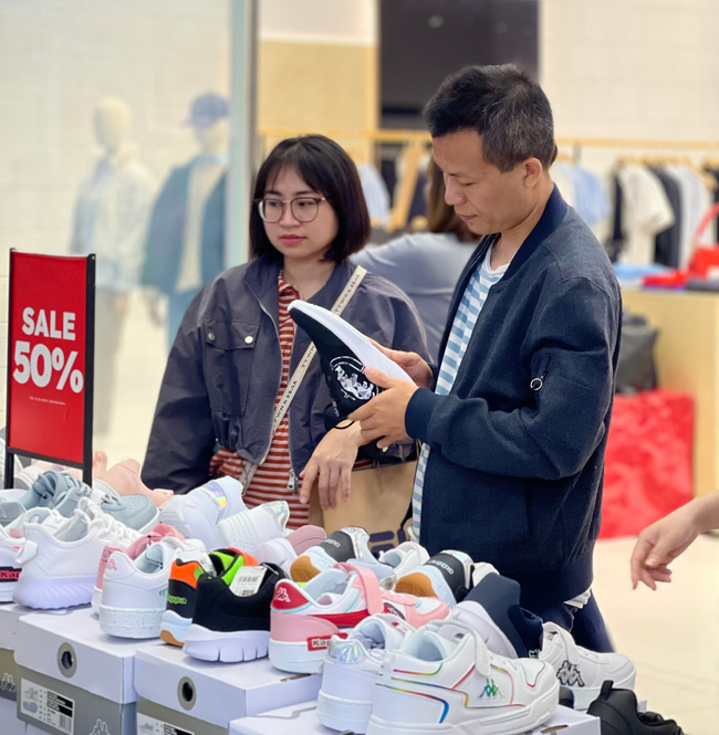 Sale sập sàn, quà tặng khủng tại AEON MALL Hà Đông - Ảnh 4.