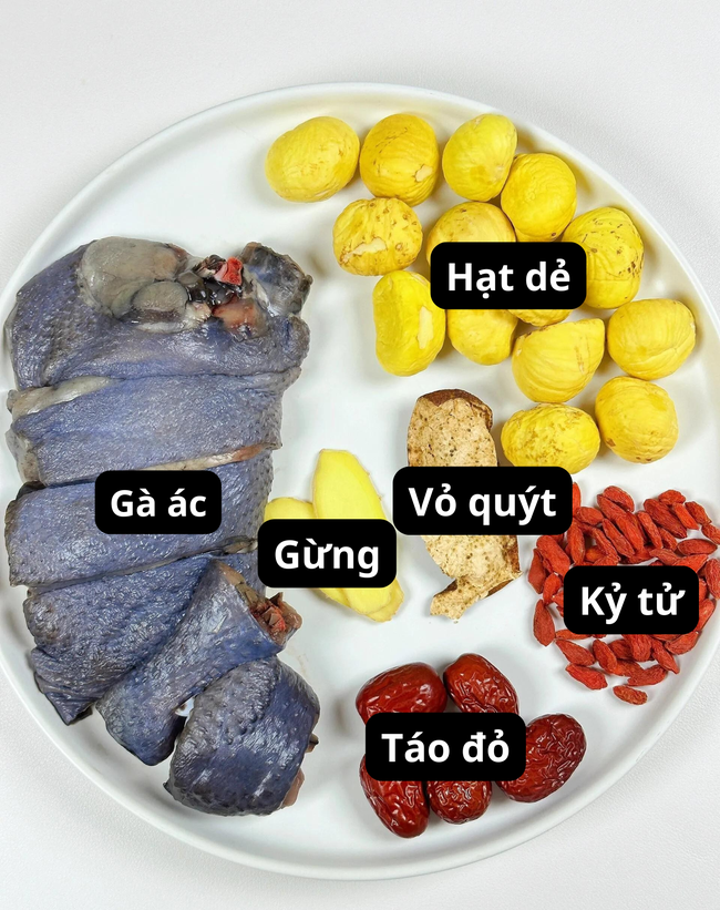 Món canh dưỡng sinh mùa đông chị em nào cũng mê: Vừa đào thải độc tố lại giúp da căng mịn, trắng hồng - Ảnh 1. Món canh dưỡng sinh mùa đông chị em nào cũng mê: Vừa đào thải độc tố lại giúp da căng mịn, trắng hồng - Ảnh 1.