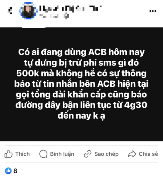 Ngân hàng đồng loạt tăng phí SMS banking, hội chị em buôn bán nhỏ lẻ khóc thét: &quot;Sống không tiền mặt đã không còn tiện nữa rồi!&quot; - Ảnh 1.