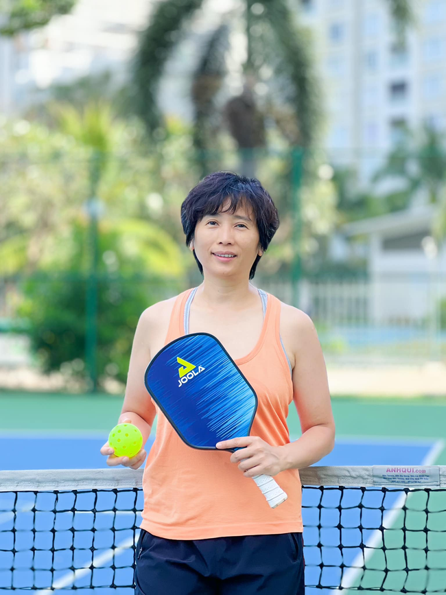 Pickleball - Môn thể thao đang làm mưa làm gió hóa ra &quot;lợi hại&quot; với chị em thế này cơ! - Ảnh 3.