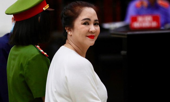 Không kháng cáo, Nguyễn Phương Hằng vẫn được giảm 3 tháng tù - Ảnh 1.
