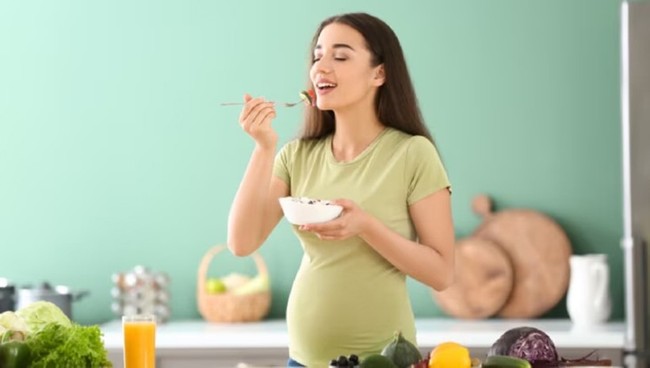 7 lời khuyên về cách lựa chọn thực phẩm khi mang thai - Ảnh 1.