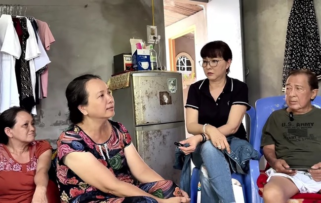 Một nam nghệ sĩ bị chủ trọ đuổi đi vì sợ chết trong nhà, sụt 30kg vì hàng chục bệnh - Ảnh 2. Một nam nghệ sĩ bị chủ trọ đuổi đi vì sợ chết trong nhà, sụt 30kg vì hàng chục bệnh - Ảnh 2.