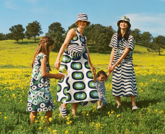 bst-phien-ban-gioi-han-uniqlo-x-marimekko-mua-he-20241-171496566820554904866.jpg