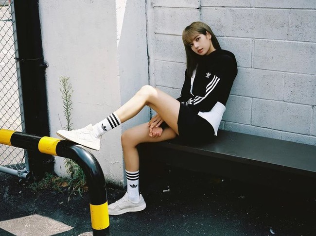 Lisa (BlackPink) luôn ưa thích 3 bài tập này vì giúp giảm cân cực tốt, chẳng trách nữ ca sĩ luôn có body “nuột nà vạn người mê” - Ảnh 4.