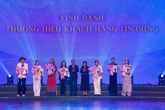 VNBA Beauty Awards 2025 - Đêm Gala tôn vinh vẻ đẹp Việt - Ảnh 7.