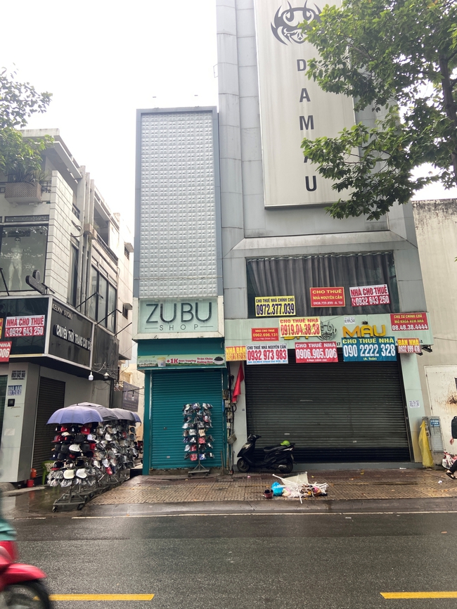 Cận cảnh trụ sở Zubu của Ngân 98 sau khi bị bắt: Bất ngờ với cảnh tượng hiện tại! - Ảnh 1.