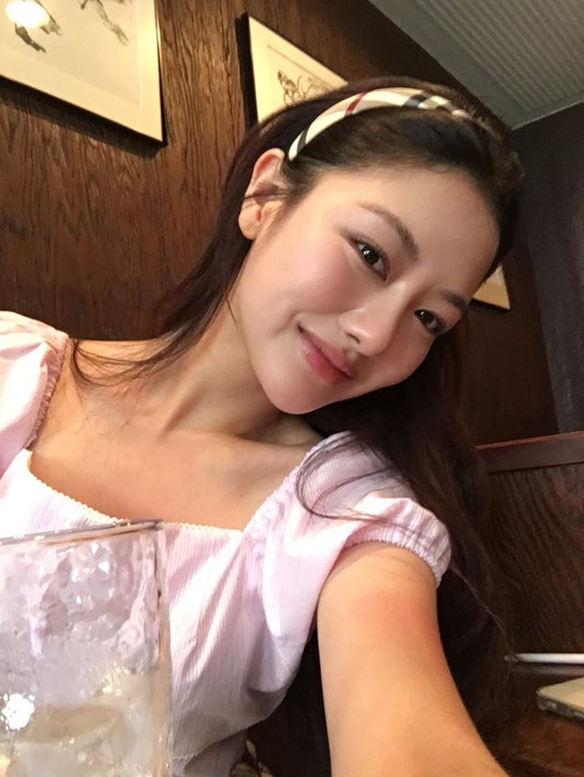 Tips makeup cho người vừa làm mũi: Vẫn xinh rạng rỡ nhưng phải an toàn - Ảnh 4. Tips makeup cho người vừa làm mũi: Vẫn xinh rạng rỡ nhưng phải an toàn - Ảnh 4.