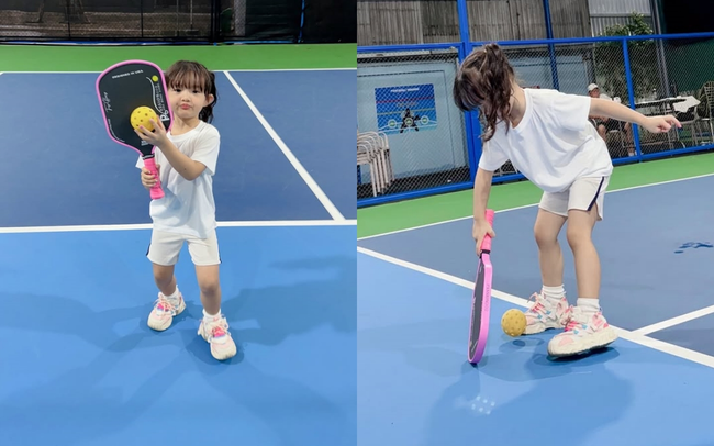 Các bé cũng nhập hội pickleball: Trên sân toàn "cây vợt nhí" điêu luyện, có cả HLV dạy kèm chuyên nghiệp - Ảnh 1. Các bé cũng nhập hội pickleball: Trên sân toàn "cây vợt nhí" điêu luyện, có cả HLV dạy kèm chuyên nghiệp - Ảnh 1.