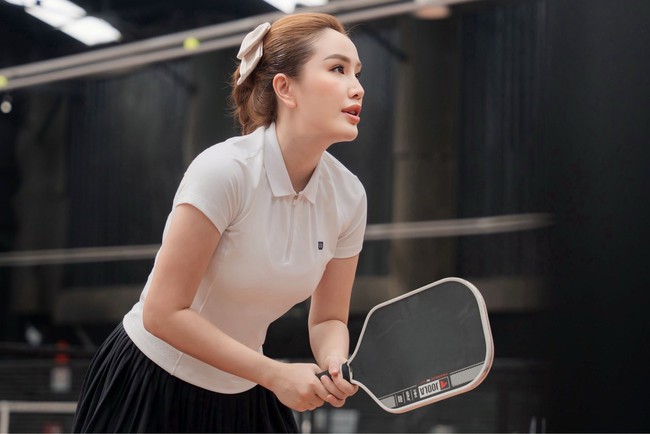 Ca sĩ Bảo Thy tuổi 36 da trắng muốt, sau sinh bị thay đổi nội tiết tố cũng chẳng xi nhê nhờ có 3 "vũ khí" - Ảnh 4. Ca sĩ Bảo Thy tuổi 36 da trắng muốt, sau sinh bị thay đổi nội tiết tố cũng chẳng xi nhê nhờ có 3 "vũ khí" - Ảnh 4.