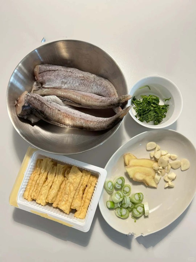 Trời mưa lạnh mà làm món cá này hầm đậu phụ cay nồng đãi cả nhà thì ngon hết sảy! - Ảnh 1. Trời mưa lạnh mà làm món cá này hầm đậu phụ cay nồng đãi cả nhà thì ngon hết sảy! - Ảnh 1.