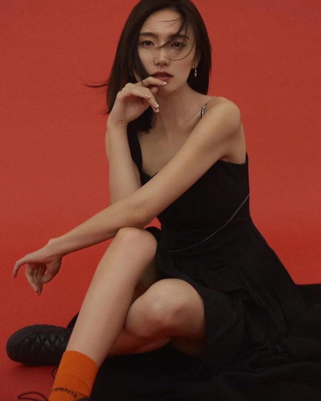 Vợ cũ Lý Á Bằng hết tách cơ bụng sau sinh, dáng thon lưng thẳng nhờ 1 bài tập: Vừa giảm cân vừa khỏe xương khớp, ngủ ngon lại giữ tư thế đẹp! - Ảnh 2. Vợ cũ Lý Á Bằng hết tách cơ bụng sau sinh, dáng thon lưng thẳng nhờ 1 bài tập: Vừa giảm cân vừa khỏe xương khớp, ngủ ngon lại giữ tư thế đẹp! - Ảnh 2.