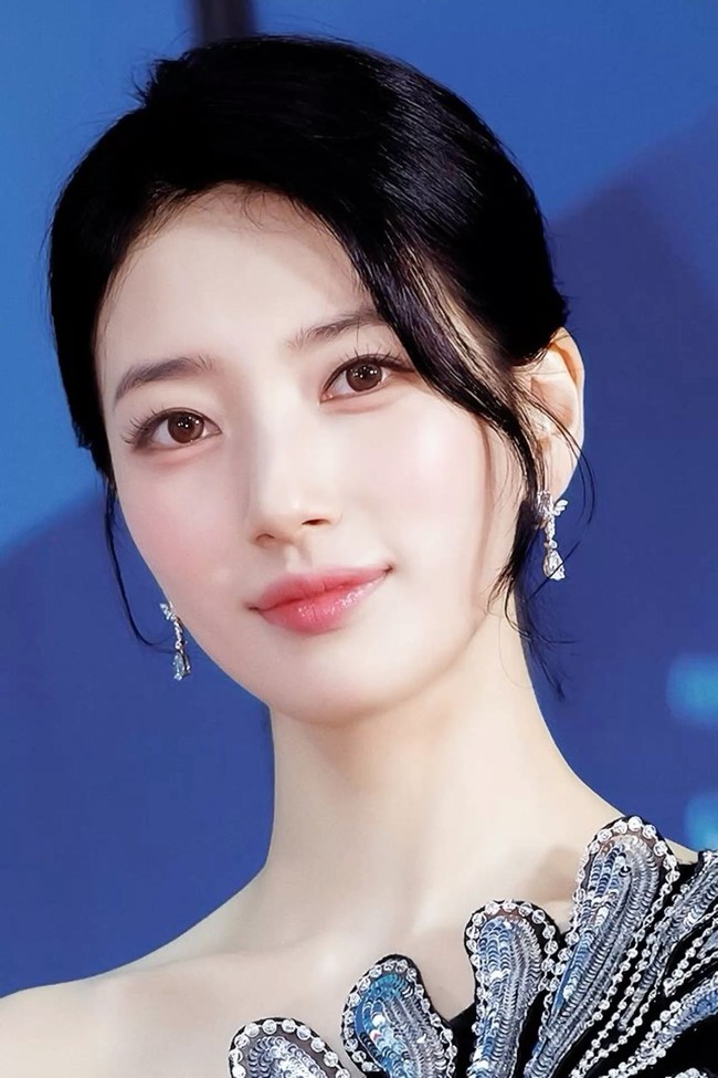 Suzy chỉ ngủ 4 tiếng mỗi ngày nhưng làn da luôn căng mọng collagen nhờ chăm nạp 3 món chống già, giảm cân: Nhiều món dân dã có đầy chợ Việt - Ảnh 5.