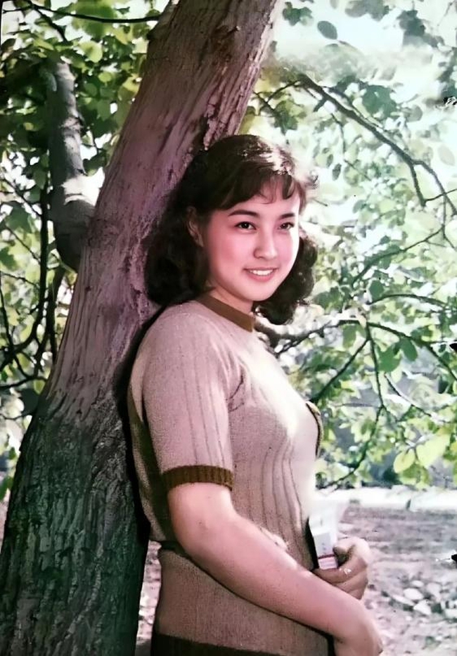 Nữ diễn viên học hành giỏi giang, tài năng phải ngồi tù 422 ngày:t Cái kế mới bất ngờ - Ảnh 2.