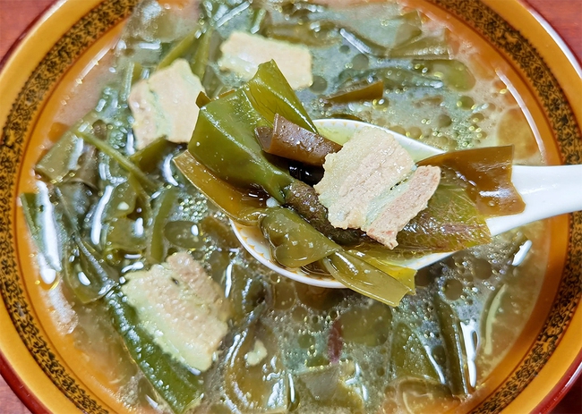 Cứ thu sang mẹ dặn tôi ăn 3 loại rau thải độc: Cả năm không sợ ngạt mũi lại còn bổ phổi, chẳng lo bệnh đường hô hấp - Ảnh 2. Cứ thu sang mẹ dặn tôi ăn 3 loại rau thải độc: Cả năm không sợ ngạt mũi lại còn bổ phổi, chẳng lo bệnh đường hô hấp - Ảnh 2.