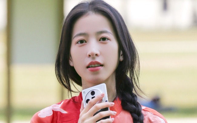 4 mỹ nhân showbiz này không giả tạo thì ai giả tạo? - Ảnh 10. 4 mỹ nhân showbiz này không giả tạo thì ai giả tạo? - Ảnh 10.