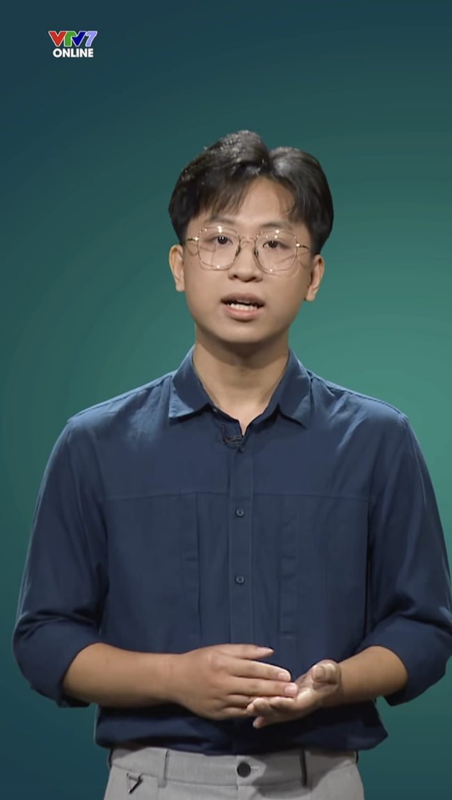 Được tuyển thẳng vào tất cả trường Y vẫn từ bỏ, bị bố mẹ giận: 4 năm sau nam sinh miền núi khiến cả nhà “ngỡ ngàng” - Ảnh 1. Được tuyển thẳng vào tất cả trường Y vẫn từ bỏ, bị bố mẹ giận: 4 năm sau nam sinh miền núi khiến cả nhà “ngỡ ngàng” - Ảnh 1.