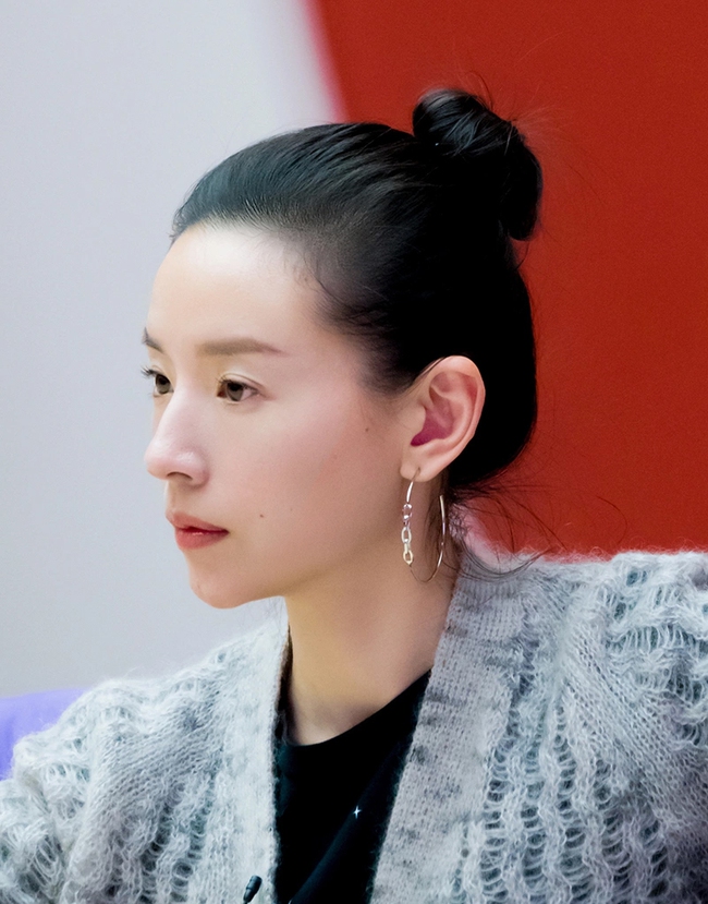 Top 6 chiếc mũi đỉnh cao mà sao nữ Cbiz đang sở hữu được bác sĩ phẫu thuật thẩm mỹ khen ngợi hết lời: Vừa đẹp vừa tốt phong thủy - Ảnh 2.