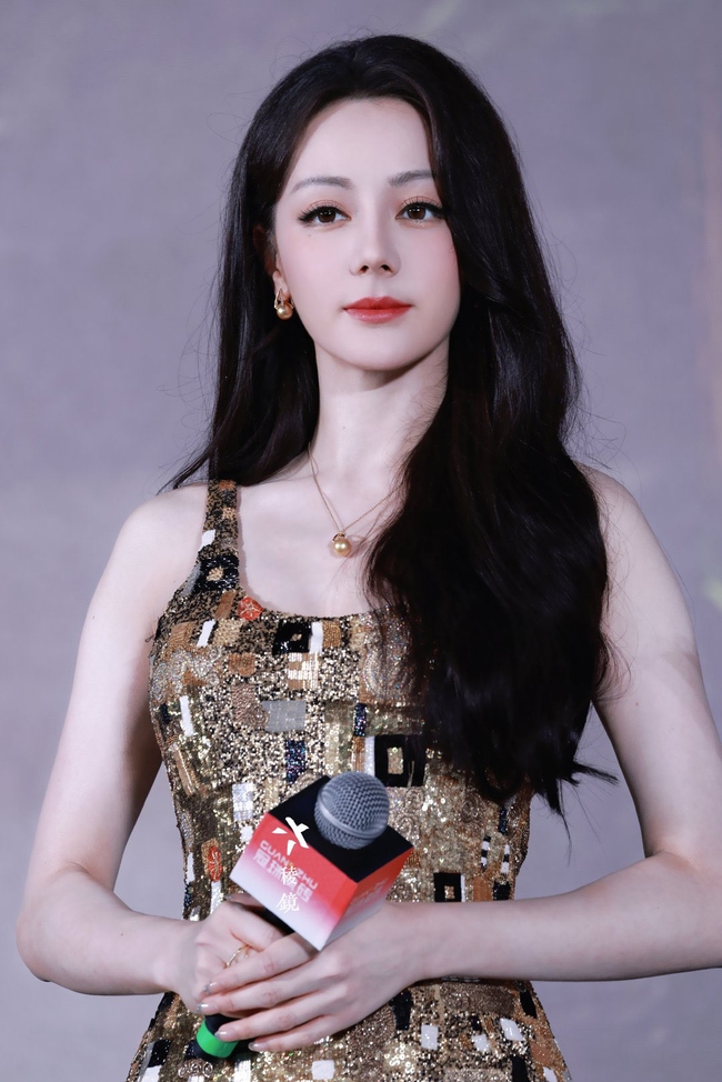 Top 6 chiếc mũi đỉnh cao mà sao nữ Cbiz đang sở hữu được bác sĩ phẫu thuật thẩm mỹ khen ngợi hết lời: Vừa đẹp vừa tốt phong thủy - Ảnh 4.