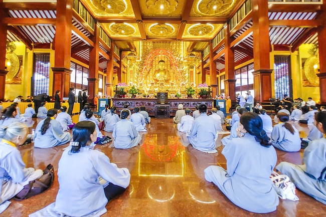 Trang nghiêm Lễ dâng Y Kathina Hoàng gia Thái Lan tại Việt Nam Quốc Tự - Ảnh 4. Trang nghiêm Lễ dâng Y Kathina Hoàng gia Thái Lan tại Việt Nam Quốc Tự - Ảnh 4.