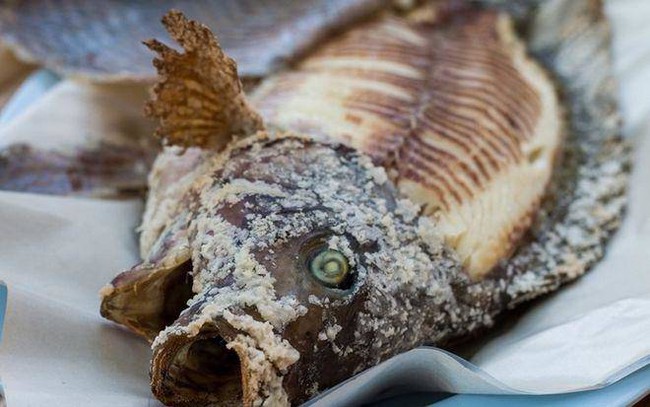 Gan người đàn ông thủng lỗ chỗ như tổ ong do thường xuyên ăn 1 loại cá: Bác sĩ khuyên ăn càng ít càng tốt 4 loại cá này vì chúng chứa chất gây ung thư - Ảnh 3. Gan người đàn ông thủng lỗ chỗ như tổ ong do thường xuyên ăn 1 loại cá: Bác sĩ khuyên ăn càng ít càng tốt 4 loại cá này vì chúng chứa chất gây ung thư - Ảnh 3.