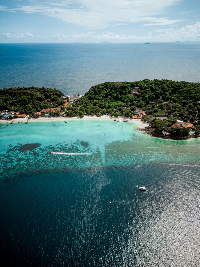 OUTRIGGER ra mắt khu nghỉ dưỡng "barefoot luxury" trên đảo Phi Phi – biểu tượng mới của phong cách sang trọng mộc mạc - Ảnh 6. OUTRIGGER ra mắt khu nghỉ dưỡng "barefoot luxury" trên đảo Phi Phi – biểu tượng mới của phong cách sang trọng mộc mạc - Ảnh 6.