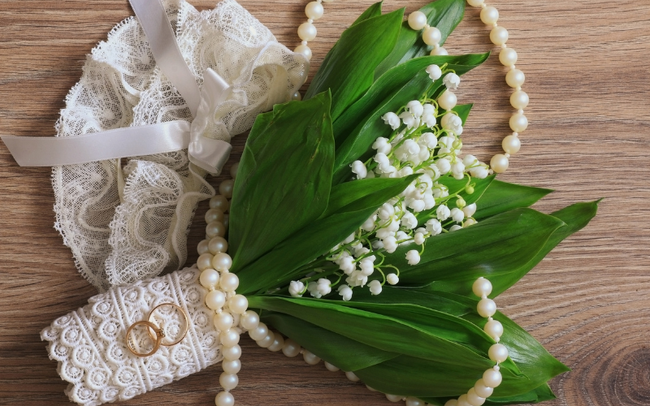 Xôn xao vài cành hoa héo giá 7 triệu đồng: Bí ẩn đằng sau loài hoa được nhiều sao Việt chọn làm hoa cưới - Ảnh 3. Xôn xao vài cành hoa héo giá 7 triệu đồng: Bí ẩn đằng sau loài hoa được nhiều sao Việt chọn làm hoa cưới - Ảnh 3.