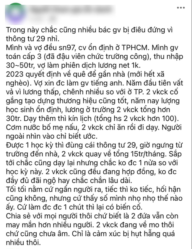 Từng dạy thêm kín lịch, một giáo viên Toán giờ hụt hẫng vì thu nhập giảm rõ rệt: Tối nằm cứ ngẩn người suy nghĩ, thấy mình đen đủi - Ảnh 2.