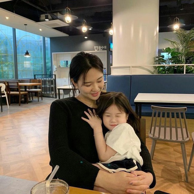 Mẹ bận rộn đến đâu cũng đừng quên 3 việc này: Con không nói ra nhưng luôn mong chờ mỗi ngày - Ảnh 1. Mẹ bận rộn đến đâu cũng đừng quên 3 việc này: Con không nói ra nhưng luôn mong chờ mỗi ngày - Ảnh 1.