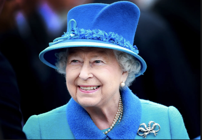 Nữ hoàng Elizabeth (Anh) luôn “âm thầm” ăn 1 loại rau để khỏe mạnh và thọ tới 96 tuổi, ra chợ hỏi là có nhưng chẳng ai biết - Ảnh 2. Nữ hoàng Elizabeth (Anh) luôn “âm thầm” ăn 1 loại rau để khỏe mạnh và thọ tới 96 tuổi, ra chợ hỏi là có nhưng chẳng ai biết - Ảnh 2.
