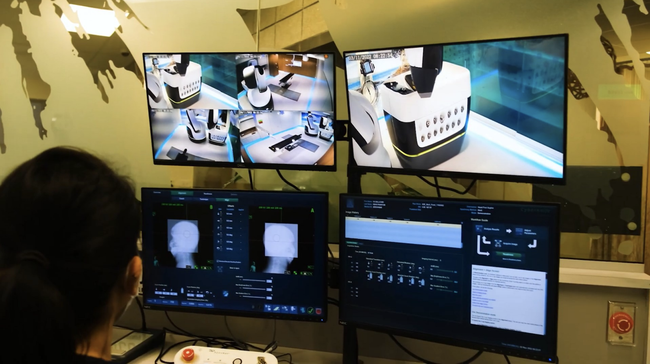 Robot tích hợp AI - Bước đột phá trong điều trị ung thư không xâm lấn - Ảnh 2.