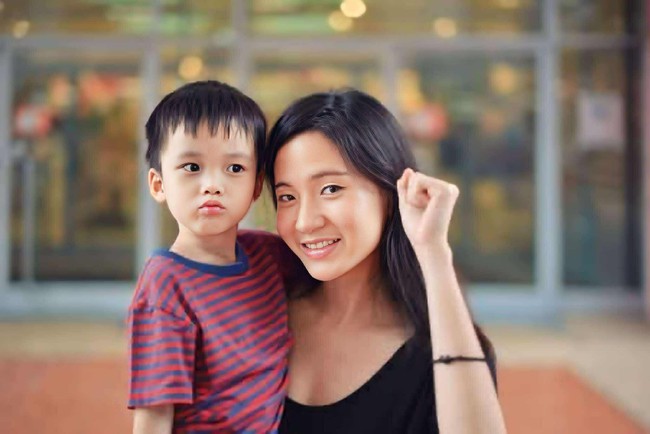 Đọc chỉ đạo mới của Sở GD&ĐT Hà Nội mà tôi sướng vui, nhẹ nhõm: Thế là con có mùa hè đúng nghĩa rồi! - Ảnh 1. Đọc chỉ đạo mới của Sở GD&ĐT Hà Nội mà tôi sướng vui, nhẹ nhõm: Thế là con có mùa hè đúng nghĩa rồi! - Ảnh 1.