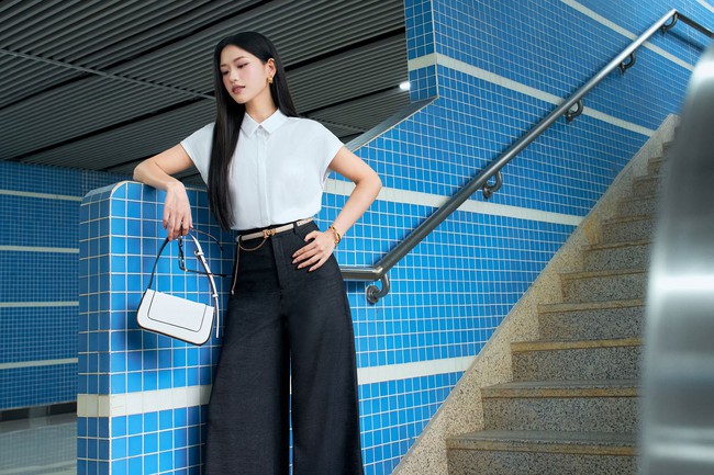 Những chiêu mix đồ với quần jeans, váy liền hack chiều cao cực khéo, giúp nàng công sở sang chảnh hơn trong hè này - Ảnh 6. Những chiêu mix đồ với quần jeans, váy liền hack chiều cao cực khéo, giúp nàng công sở sang chảnh hơn trong hè này - Ảnh 6.