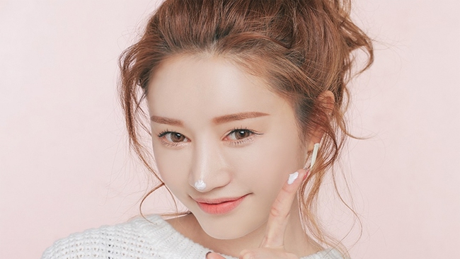 Muốn da căng bóng, săn chắc? Bỏ túi ngay 14 tuyệt chiêu giữ collagen tự nhiên! - Ảnh 2.