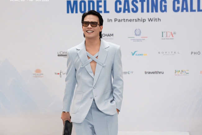 Dương Trường Giang "áp lực" khi phụ trách âm nhạc cho show diễn của NTK Thanh Hương Bùi - Ảnh 1. Dương Trường Giang "áp lực" khi phụ trách âm nhạc cho show diễn của NTK Thanh Hương Bùi - Ảnh 1.
