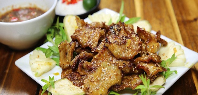 cach-uop-nam-heo-nuong-beo-gion-cuc-ngon-tai-nha-760x367-1746523147299523635304.jpg
