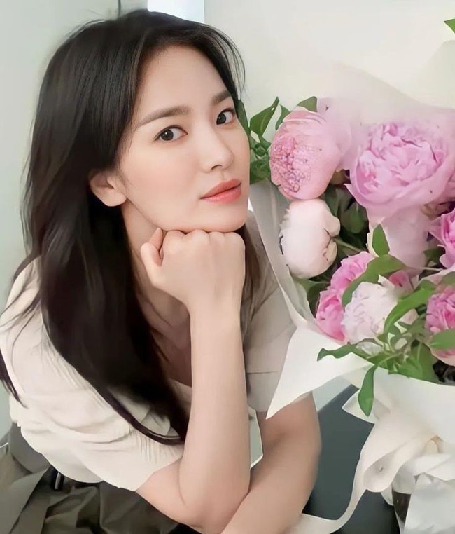 Loại sinh tố làm trắng da, chống nắng tự nhiên phụ nữ sau tuổi 30 nên bổ sung mỗi ngày - Ảnh 1. Loại sinh tố làm trắng da, chống nắng tự nhiên phụ nữ sau tuổi 30 nên bổ sung mỗi ngày - Ảnh 1.