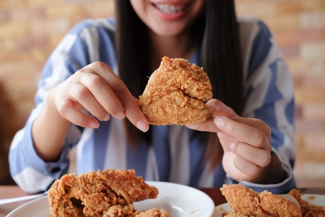 Sau bữa ăn xuất hiện những triệu chứng này có thể là dấu hiệu báo trước của ung thư tuyến tụy, hãy cẩn thận! - Ảnh 3. Sau bữa ăn xuất hiện những triệu chứng này có thể là dấu hiệu báo trước của ung thư tuyến tụy, hãy cẩn thận! - Ảnh 3.