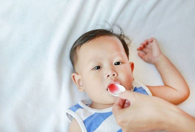 Từ vụ Hải Sen bán siro ăn ngon đến Mẹ Cua Cốm bán cao ngựa cho trẻ 6 tháng tuổi: Đừng để con nhập viện chỉ vì bố mẹ đặt hết niềm tin vào quảng cáo! - Ảnh 3. Từ vụ Hải Sen bán siro ăn ngon đến Mẹ Cua Cốm bán cao ngựa cho trẻ 6 tháng tuổi: Đừng để con nhập viện chỉ vì bố mẹ đặt hết niềm tin vào quảng cáo! - Ảnh 3.